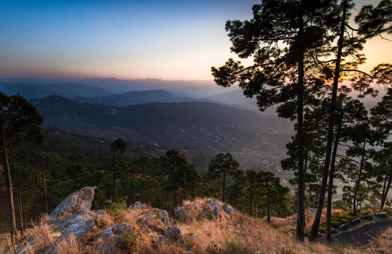 The Kumaon Hotel บินซาร์ ภายนอก รูปภาพ
