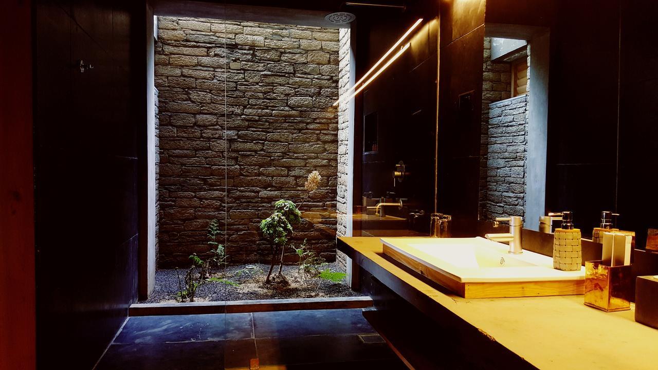 The Kumaon Hotel บินซาร์ ภายนอก รูปภาพ